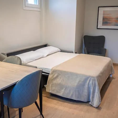 Meile - 100 M De La Catedral شقة